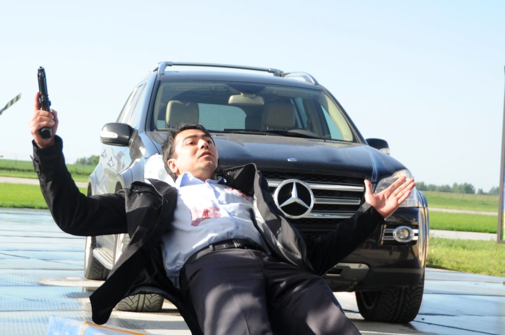 "Параллельная жизнь"